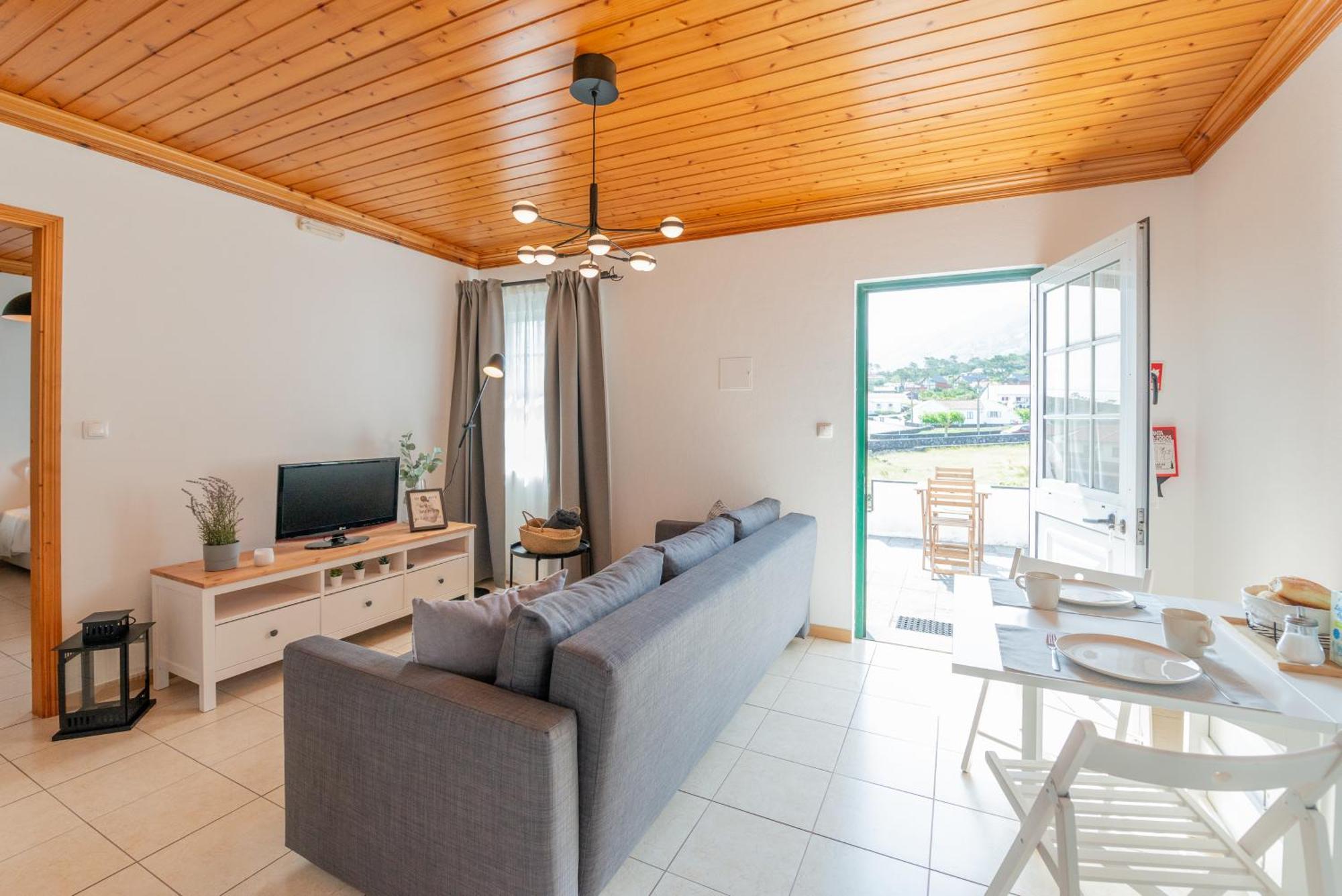 Prainha Apartments São Roque do Pico Room photo